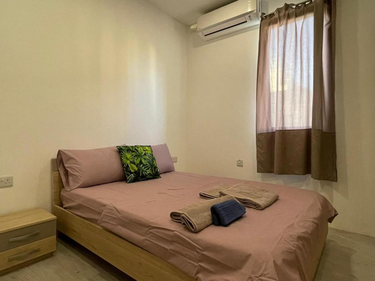 City Center Properties - Modern Room With Ac & Ensuit Bathroom - Room 1 St. Paul's Bay Esterno foto