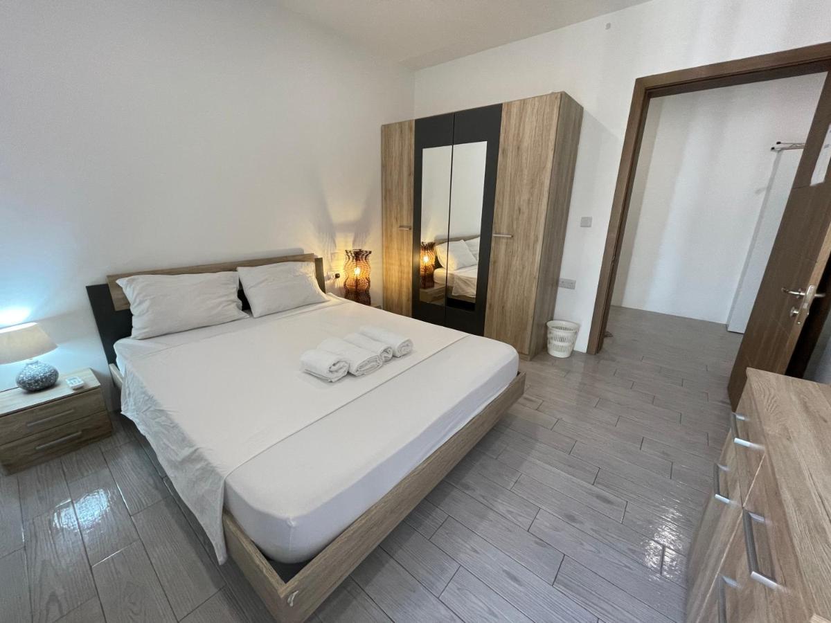 City Center Properties - Modern Room With Ac & Ensuit Bathroom - Room 1 St. Paul's Bay Esterno foto